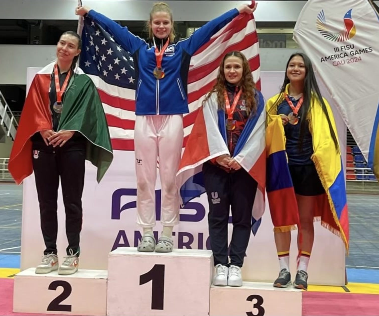 Jessica Gniedziejko wins gold at the Pan American games